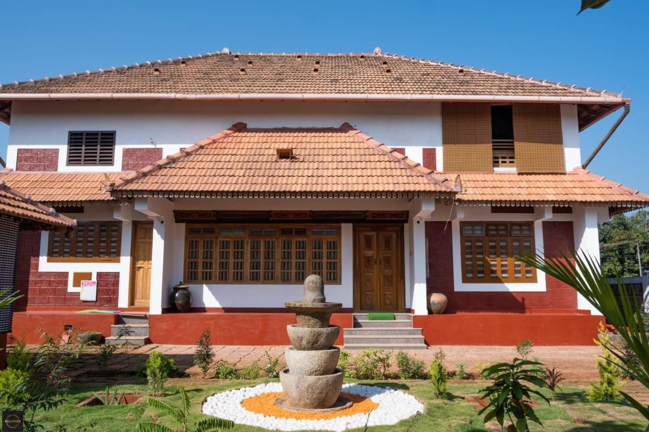 Kanasu Heritage Home Manipal Luaran gambar